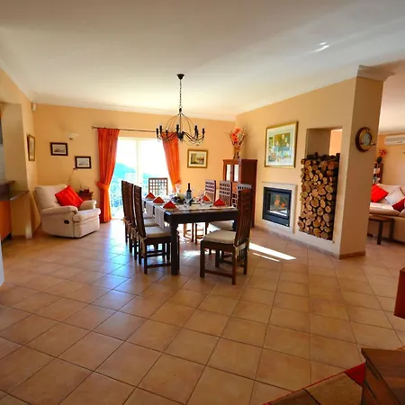 Luxurioese Privatvilla Mit Infinity-pool By Interhome Сasa de vacaciones Monchique