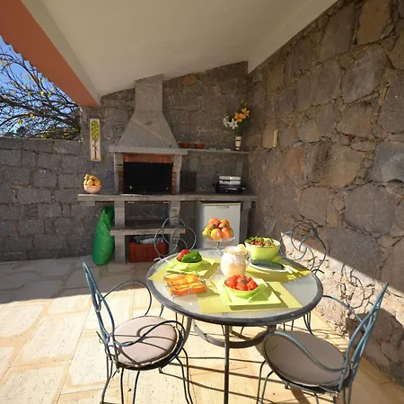 Сasa de vacaciones Luxurioese Privatvilla Mit Infinity-pool By Interhome Monchique